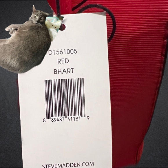 NWT $98 Steve Maddden Red Textured BHART Backpack Bag - Picture 7 of 7